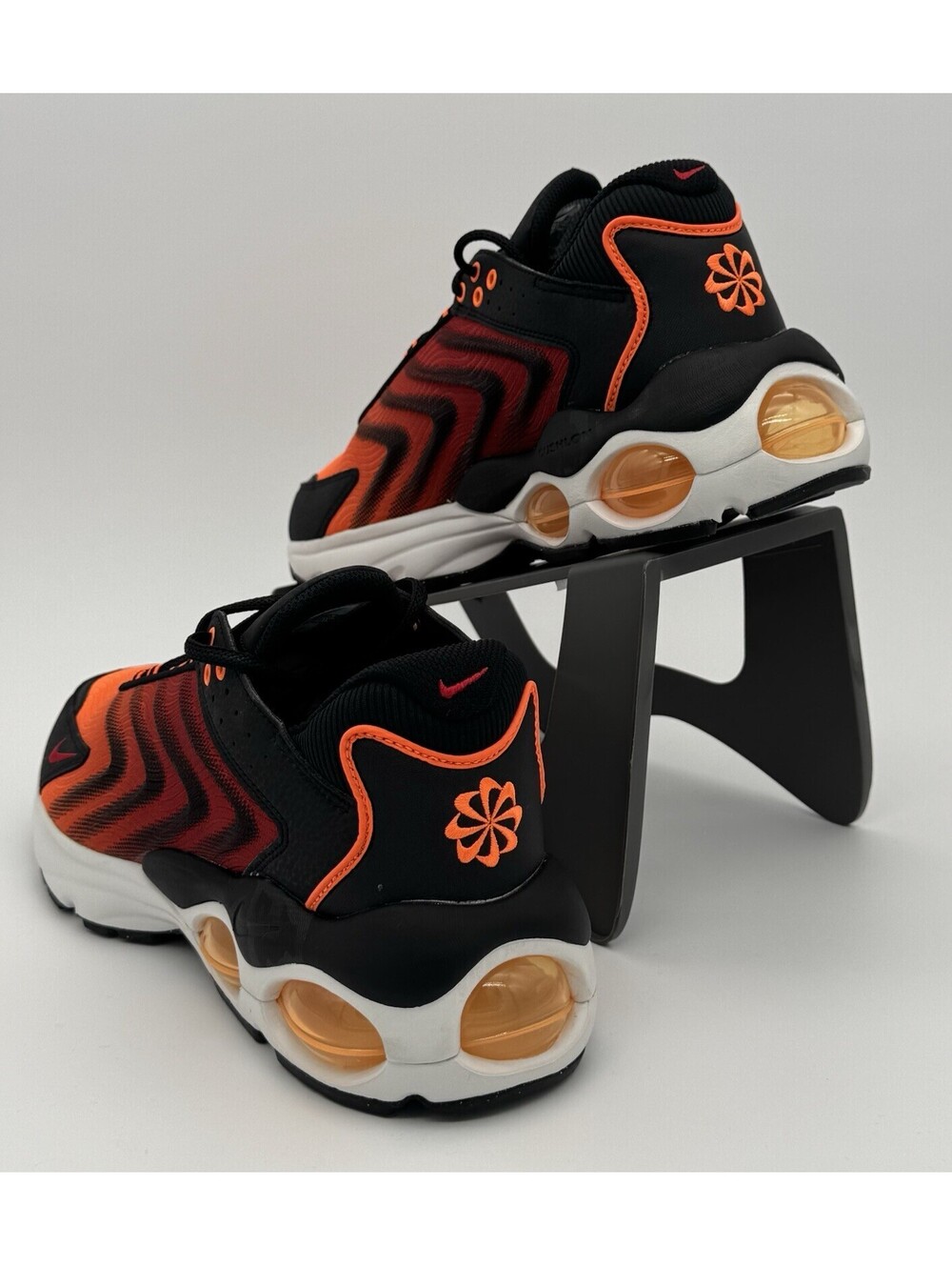 NEW Nike Air Max TW SE Orange White Black Gym Red FJ2590-001 Men's 10.5 Shoes - Picture 3 of 7